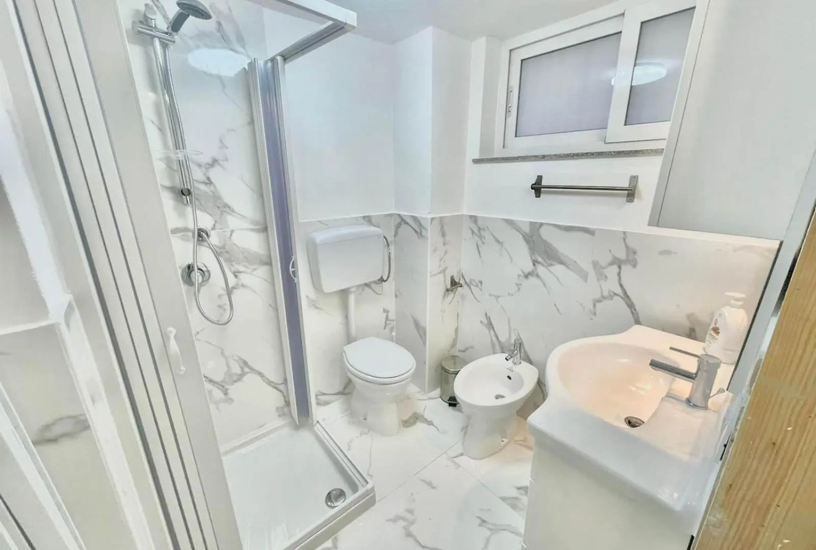 Apartment Alloggio Delle Carrozze Al Ballaro Palermo Italy